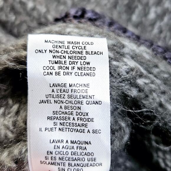 🦃 BCBGirls Gray Thick Sweater Poncho Shaw Turtle Neck Medium Winter Warm Cozy - Picture 10 of 12